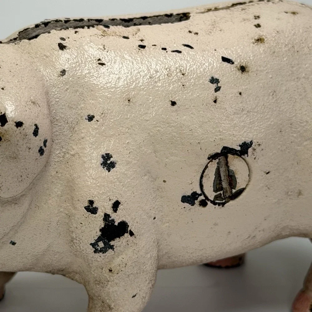 Vintage Cast Iron Chubby Pig Piggy 4.5